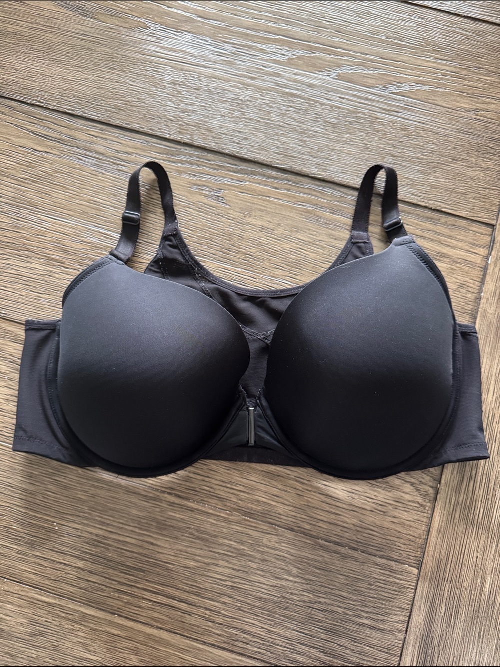 Torrid perfect front close, smoothing bra 40 DD